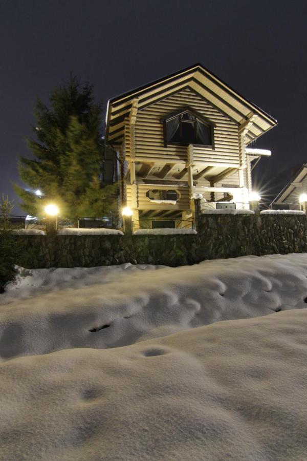 Hotel Bozhena Mykulyčyn Exteriér fotografie